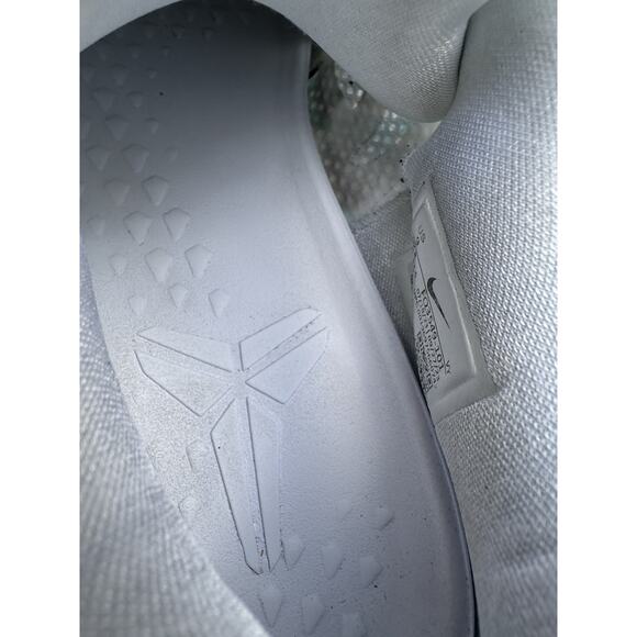 Nike Kobe 8 Protro Radiant Emerald (2024) FQ3549-101 Size Men’s Size 9 - Picture 11 of 14